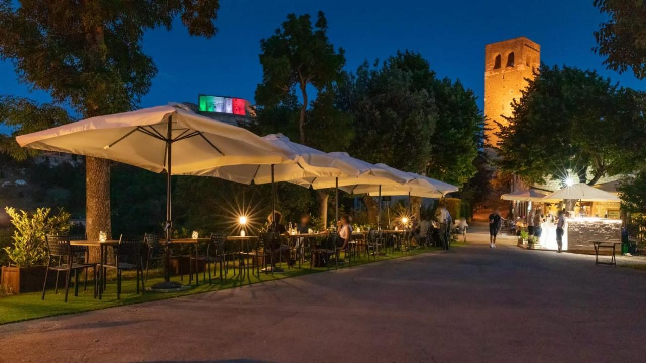 Affittacamere Arcobaleno San Leo Exteriér fotografie